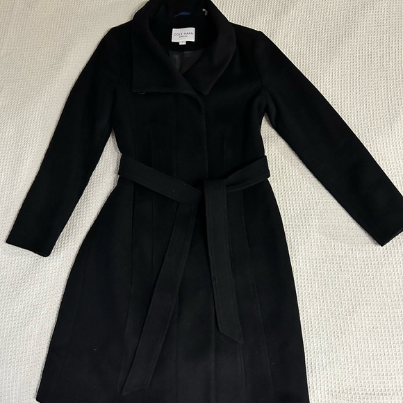 Cole Haan Black Standar Collar Wool-Blend Coat. - Picture 3 of 11